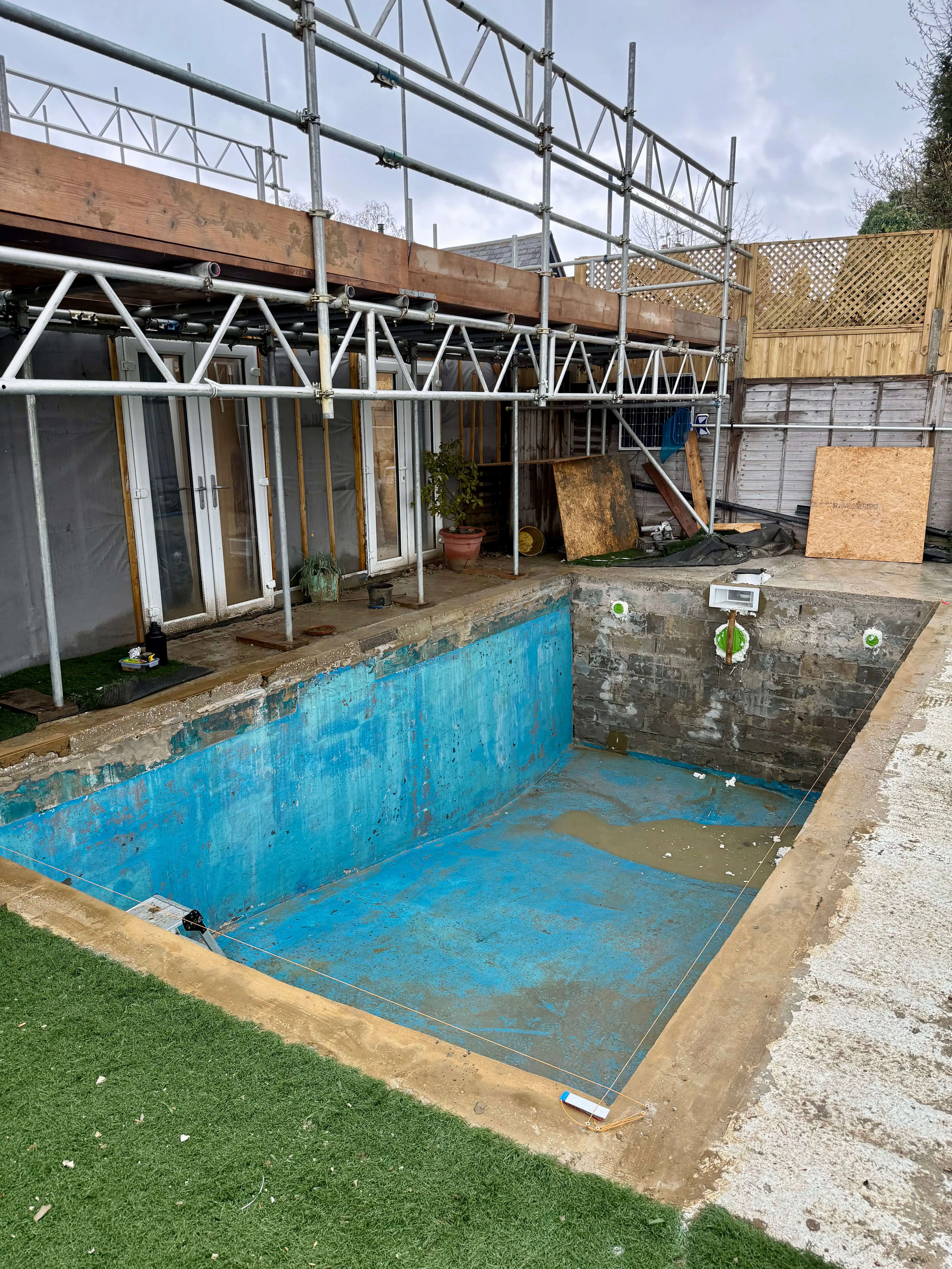 Swimming pool renovation in Essex