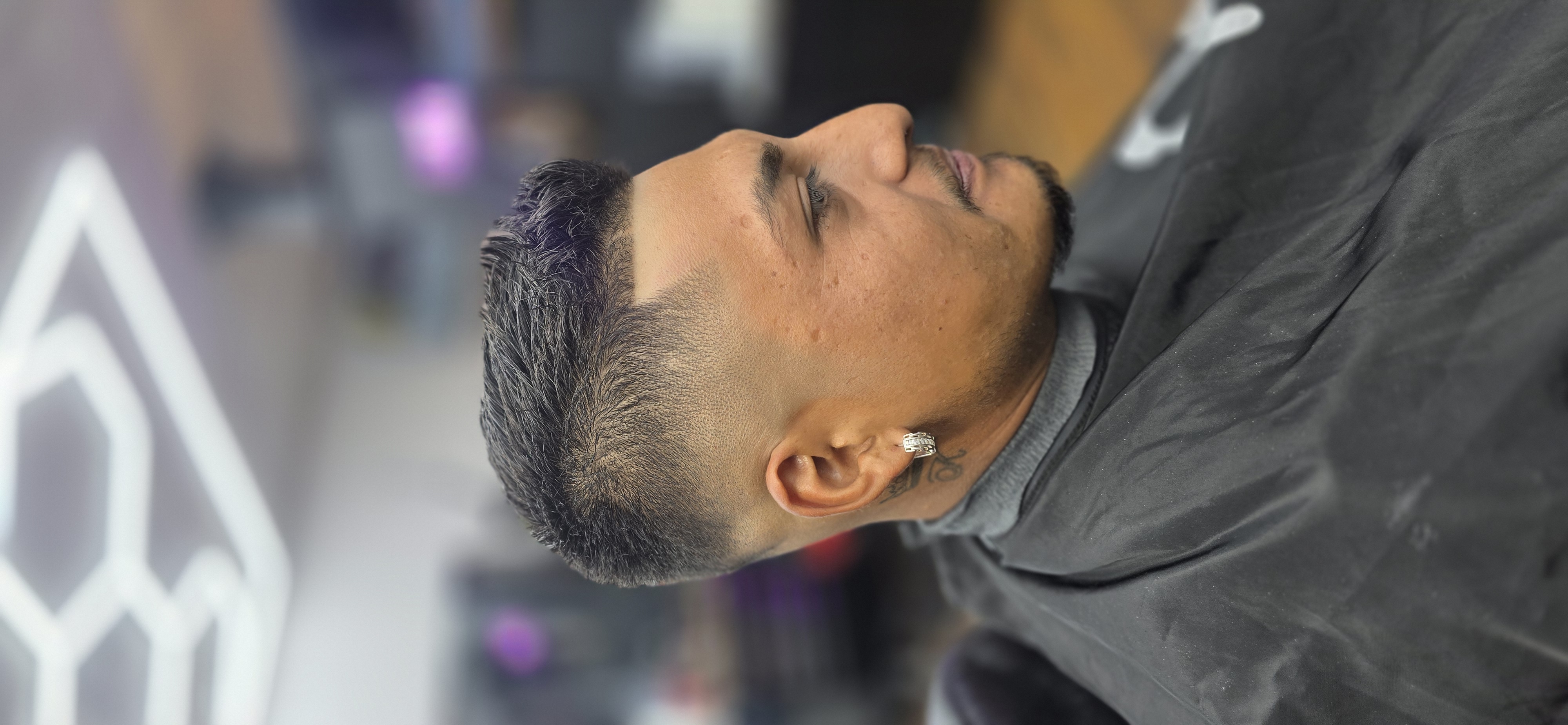 Sharp lineup and fade - Baton Rouge barbershop