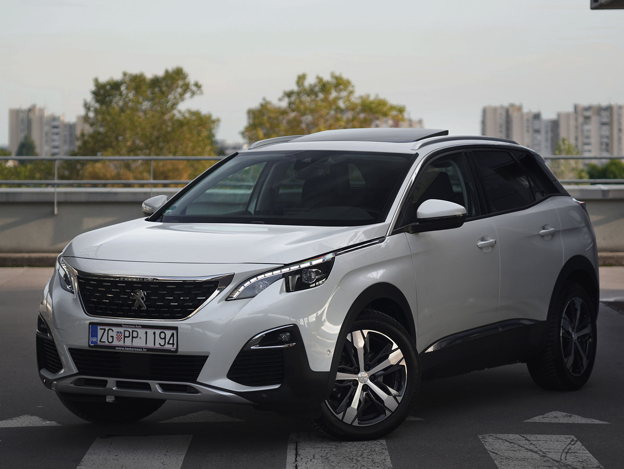 Peugeot 3008 Allure 1.6 Puretech 133kW/181KS