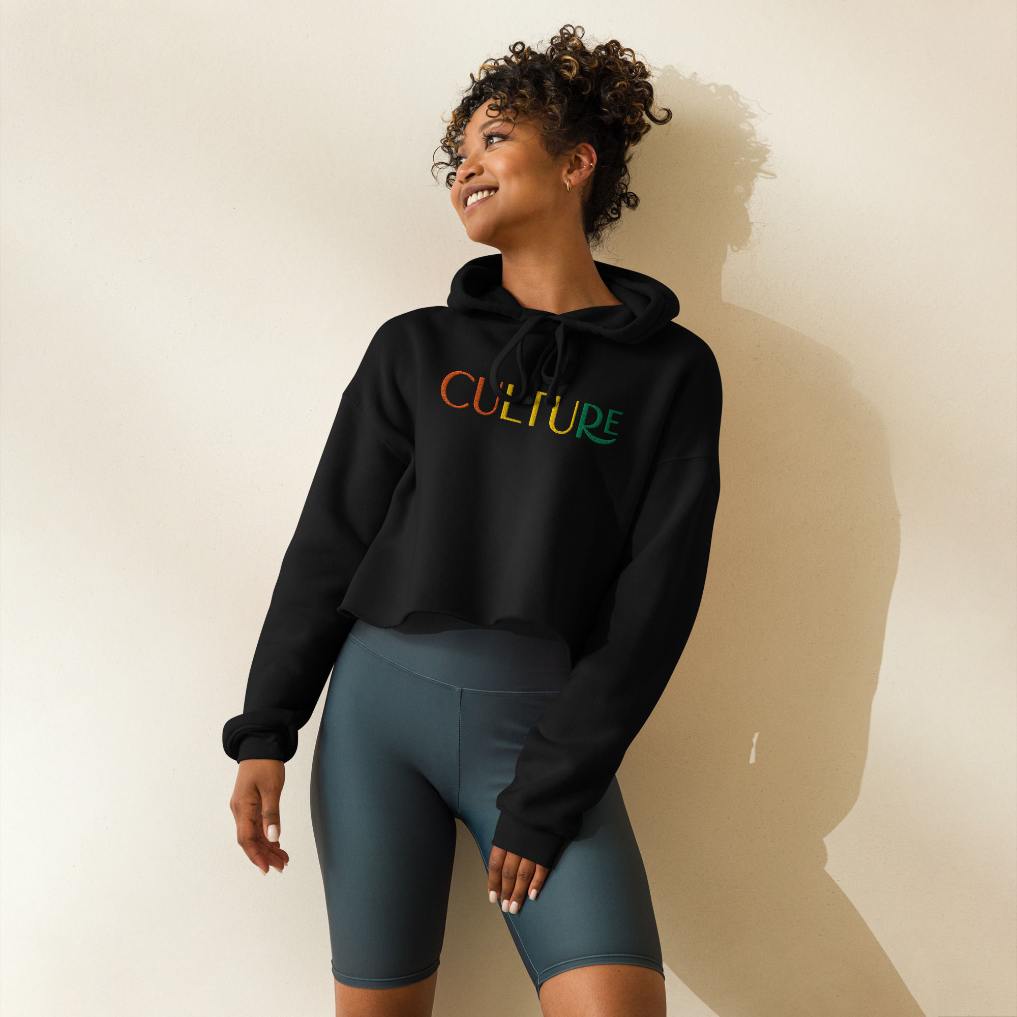 Culture Cropped Hoodie-Black
