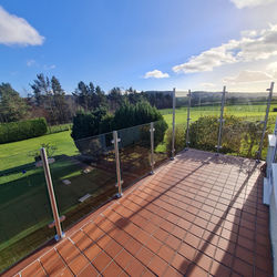 Post and Glass System - Glass