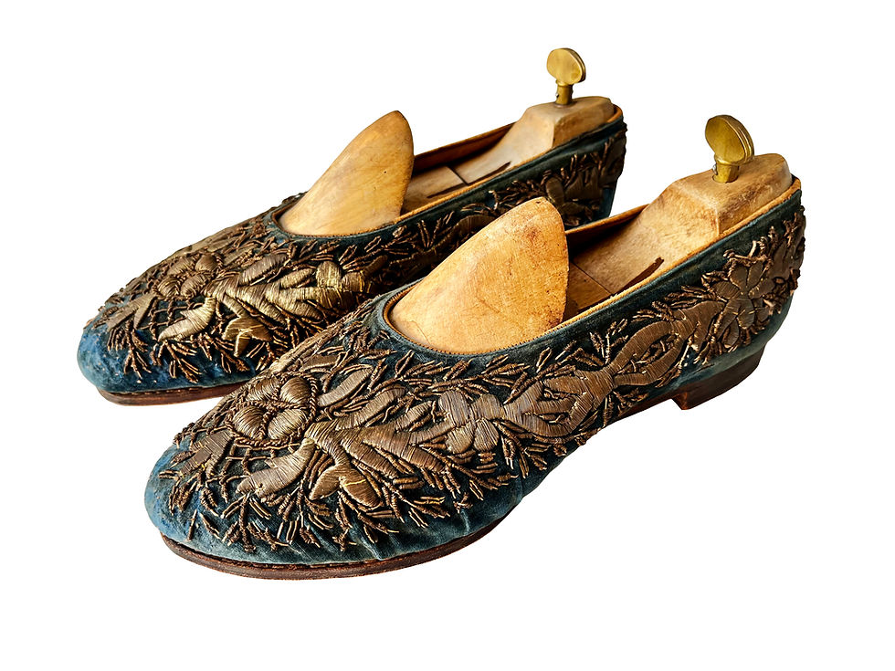 Thumbnail: A Pair Of Exceptional And Extremely Rare Antique Ottoman Shoes, 1800's