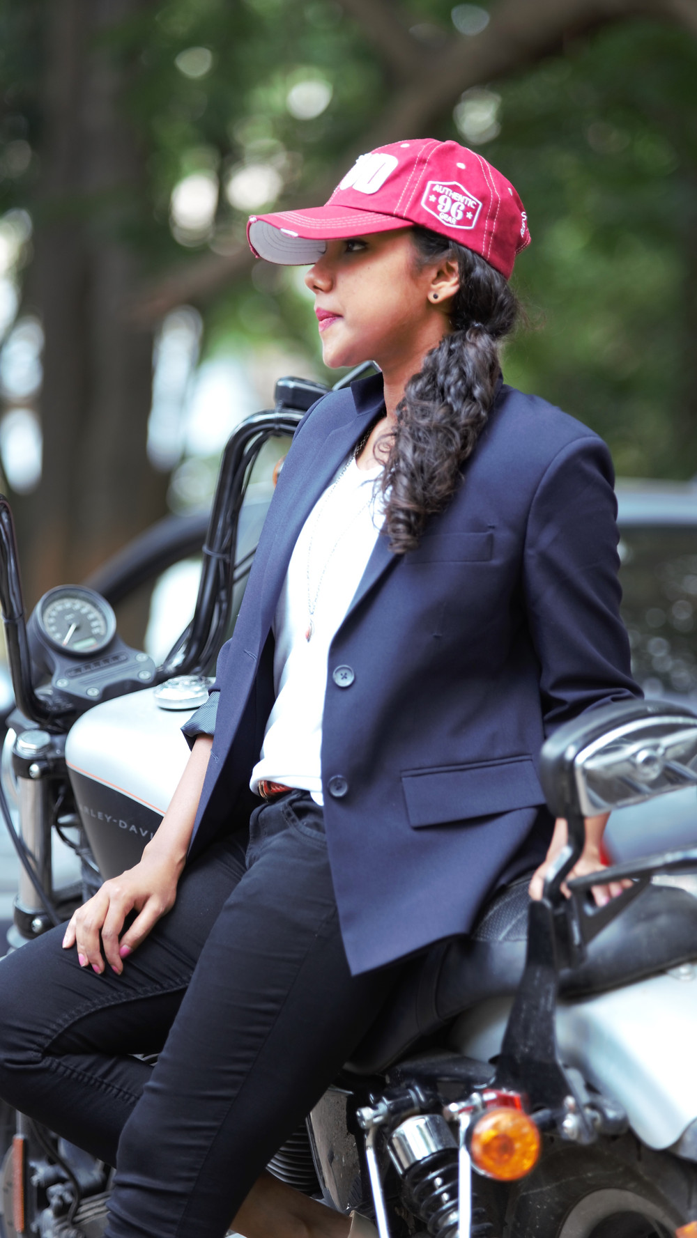 The Curly Mode, styling, fashion blog, Borrow from the boys