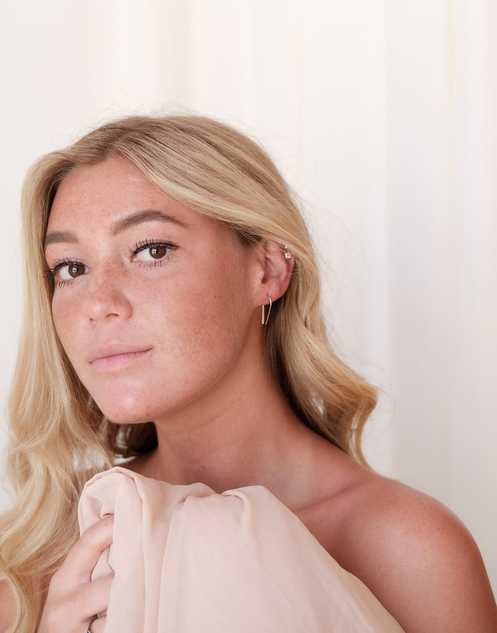 Miniatura: Olive Arch Earrings