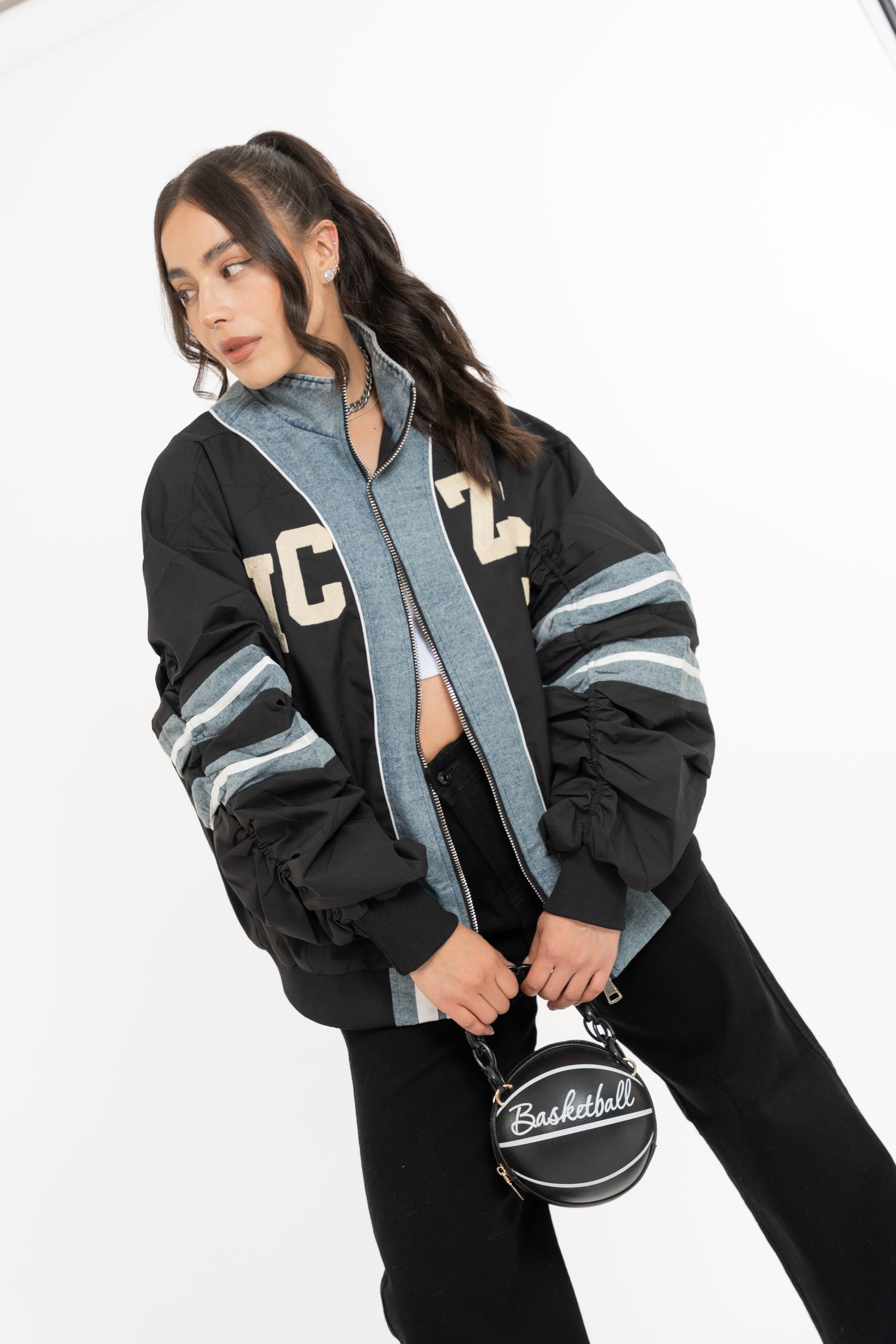 Chaqueta Waka - Black
