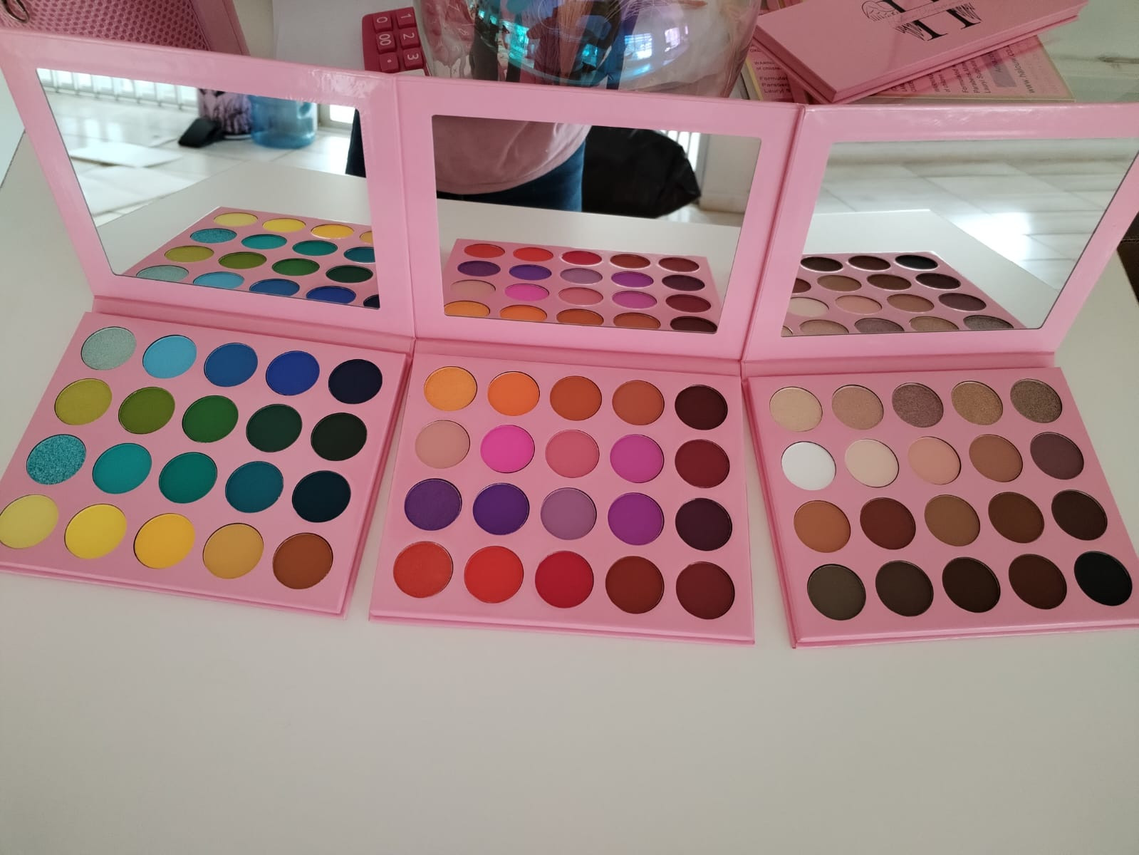 Halouw Professional Makeup and ALILA PRO Makeup