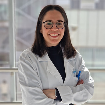 foto Almu profesional.JPG