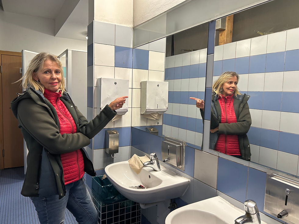 Wirtin Angela Glettler hat erfolgreich die Holding zur Säuberung bewegt. Wienlange es so bleiben wird? (Fotos; Cagran)