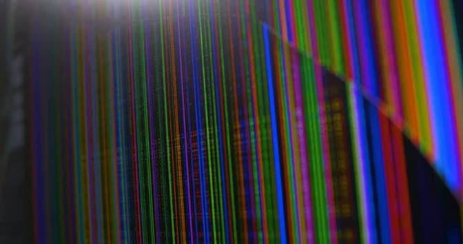 close-zoom-broken-lcd-panel-footage-124609247_iconl.webp