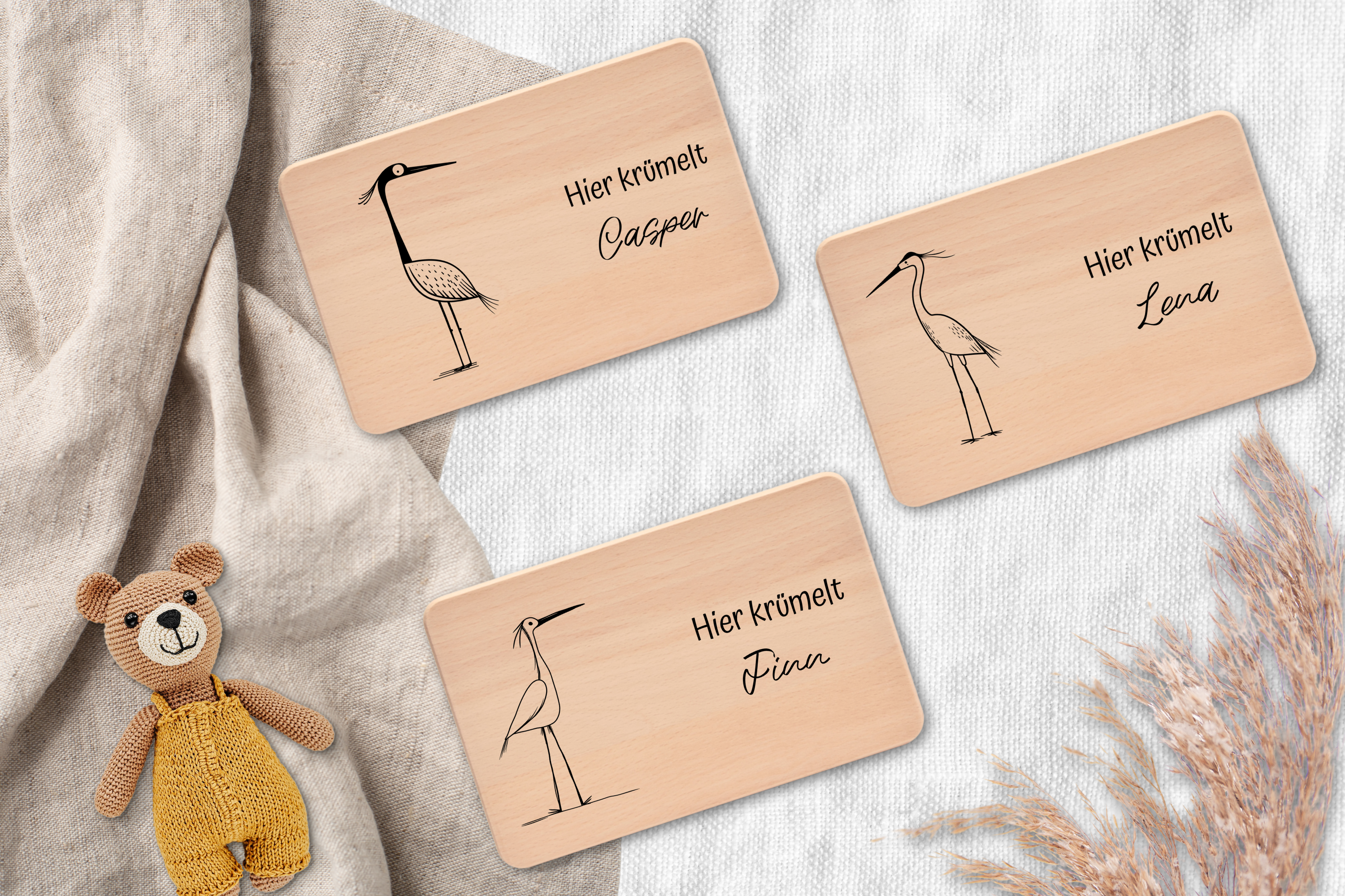 Vesperbrett - Heron,  Hier krümelt, personalisiert