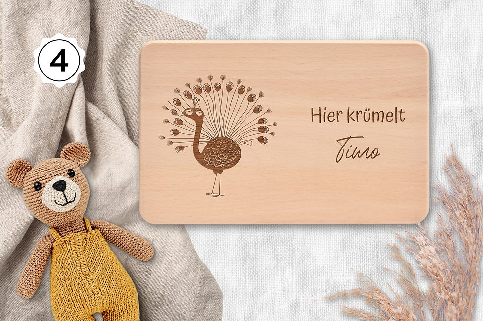 Miniaturbild: Vesperbrett - Peacock,  Hier krümelt, personalisiert