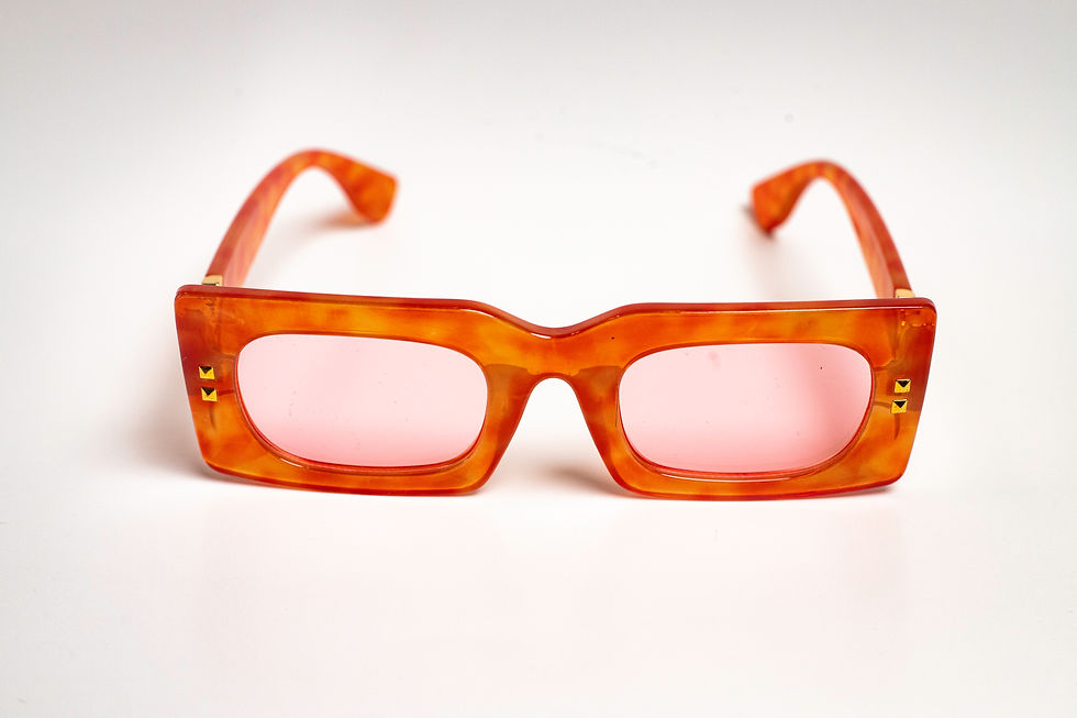 Trendy Square sunglasses