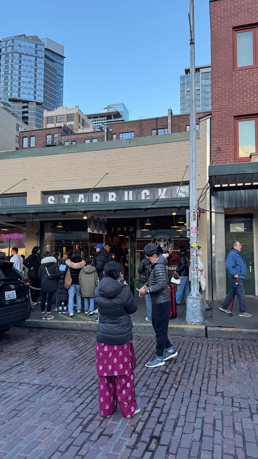Starbucks first store image from outside of the coffee shop