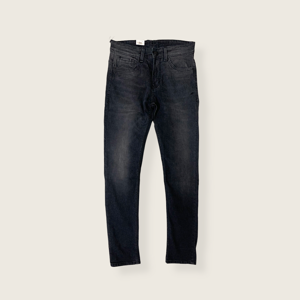Thumbnail: Men Slim Taper Jeans (AE)