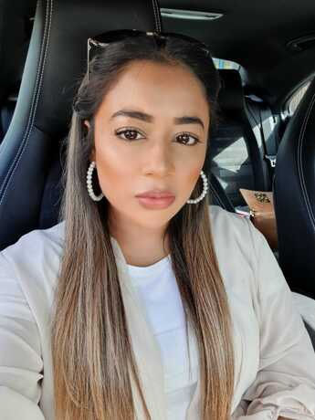 Thumbnail: Women's 1pair Faux Pearl Beaded Hoop Earrings (SHN)