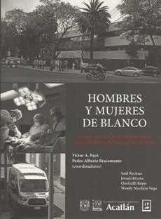 Hombres y mujeres de blanco