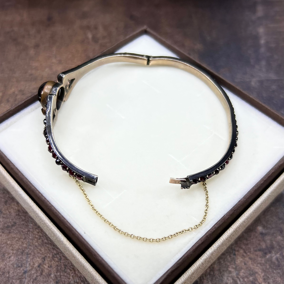 Miniatura: Wiktoriańska bransoleta z mosiądzu i złota