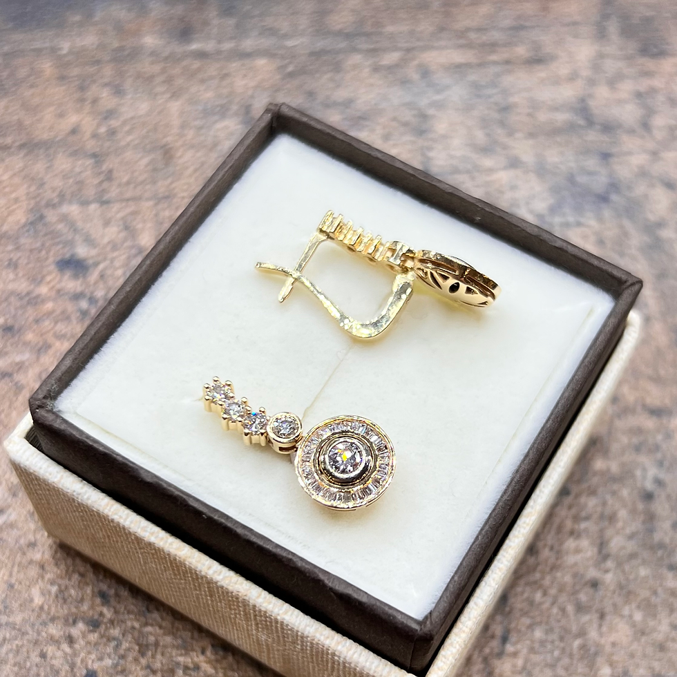 Miniatura: Złote kolczyki z diamentami ~1,36ct wiszące