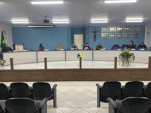 Águas de Chapecó: Vereadores aprovam Projetos e Indicações