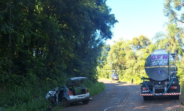 Colisão de carro e caminhão resulta em morte entre Planalto Alegre e Caxambu do Sul