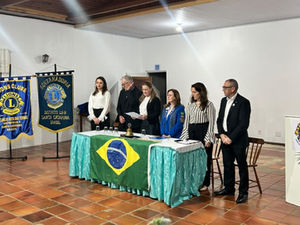 Após agenda em São Carlos, Governadora Distrital visita Lions Clube de Águas de Chapecó