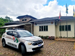Polícia Militar de São Carlos recebe viatura nova