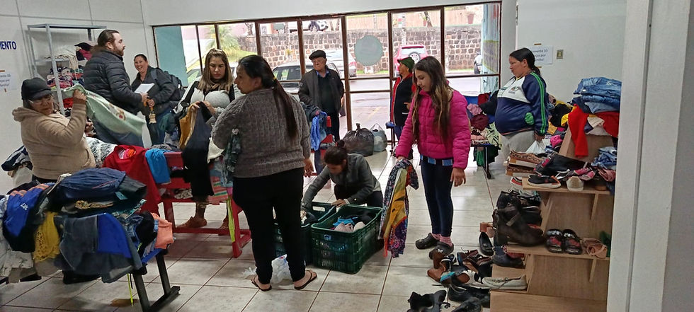 Caxambu do Sul efetua entrega de roupas arrecadadas na Campanha do Agasalho
