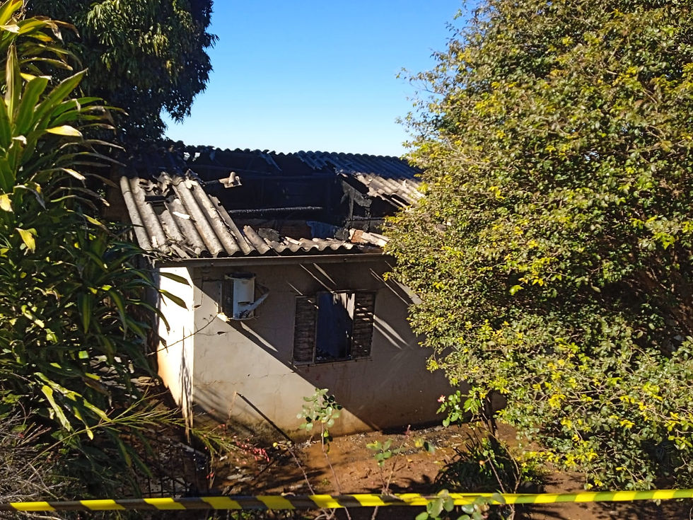Incêndio atinge residência em Planalto Alegre