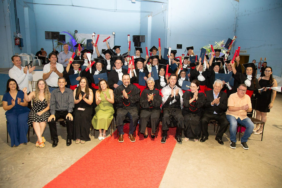 Águas de Chapecó: Universidade da Melhor Idade forma 2ª turma