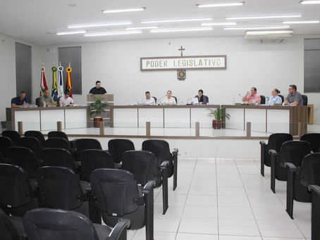 São Carlos: Sessão marcada por pronunciamentos