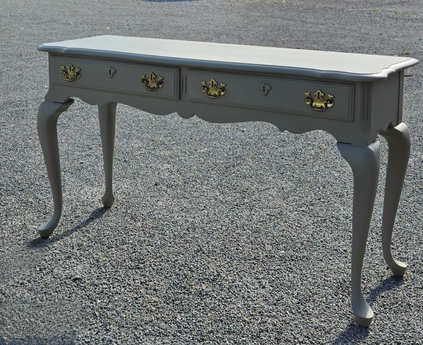 Console table