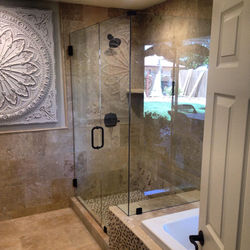 10271565_613181255446195_840042010144565