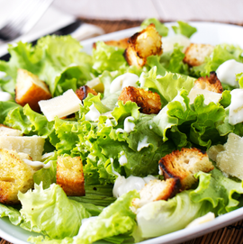 Klassischer Caesar Salad Rezept