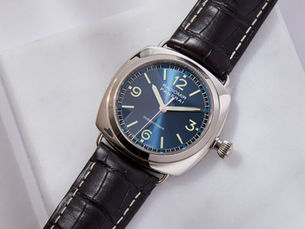 Panerai Deadbeat Movement US special Edition