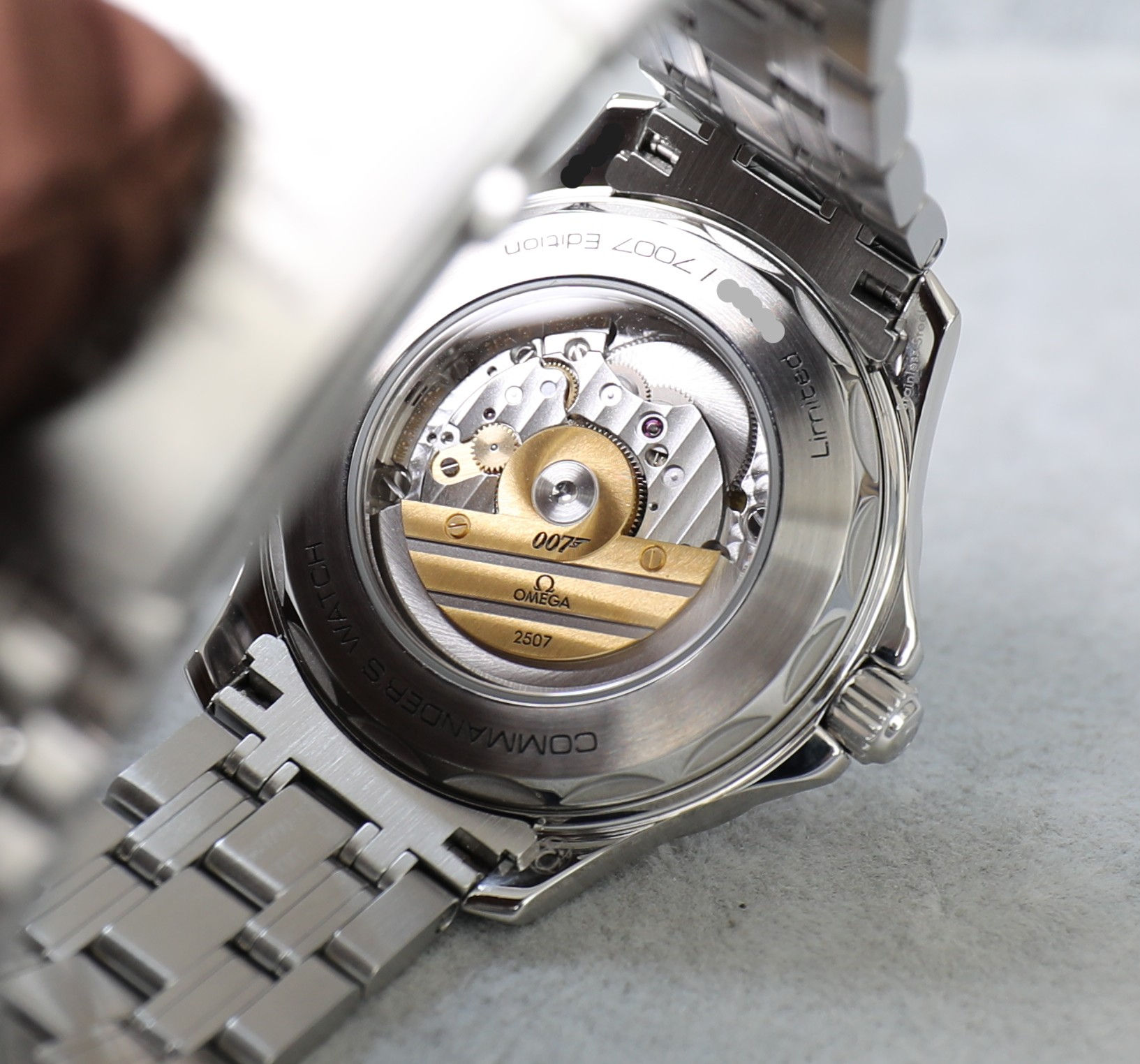 Omega Seamaster Diver 300M - Limited Edition - James Bond - Commander - 41mm