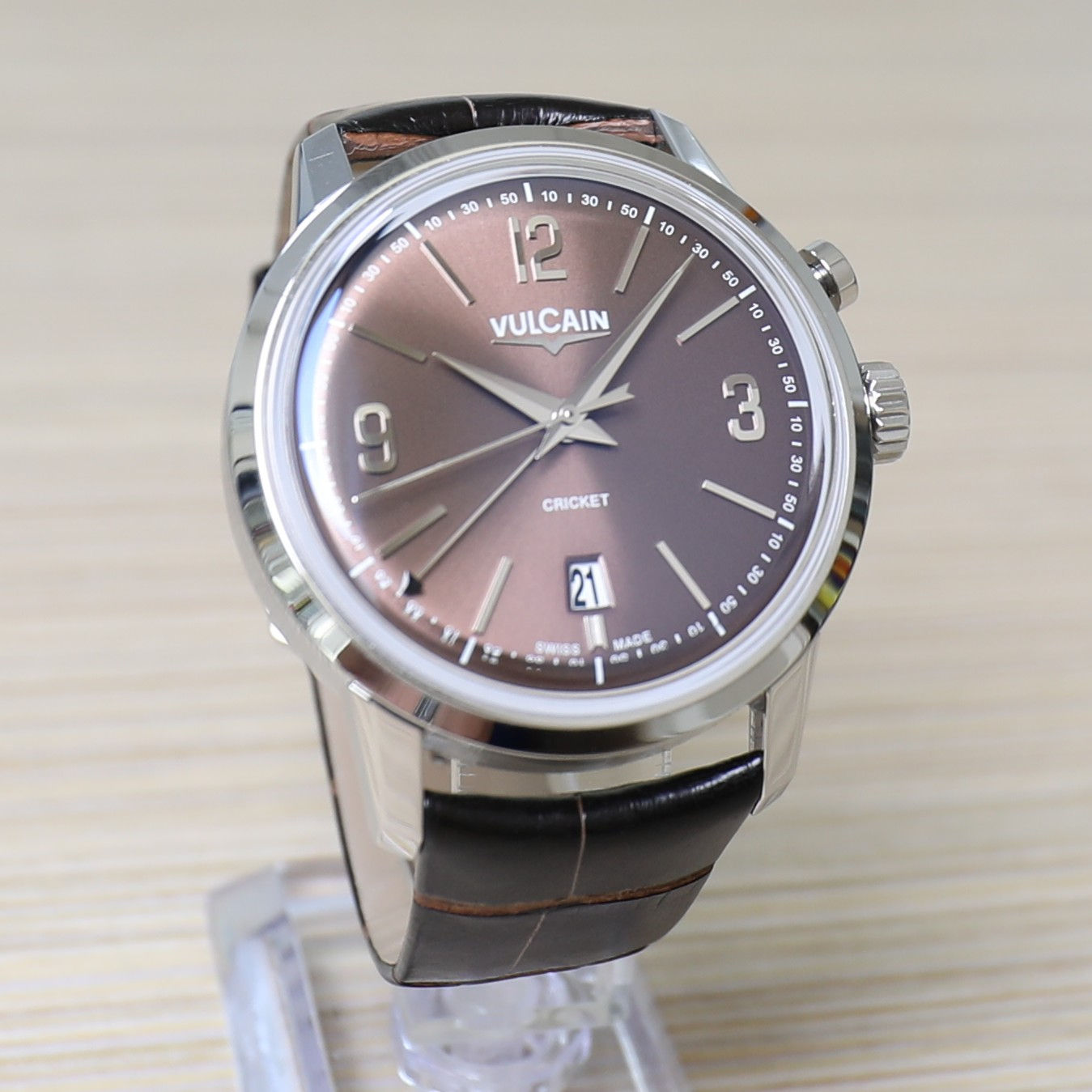 Vulcain Cricket President - 39mm - Alarm - Tobacco brown dial