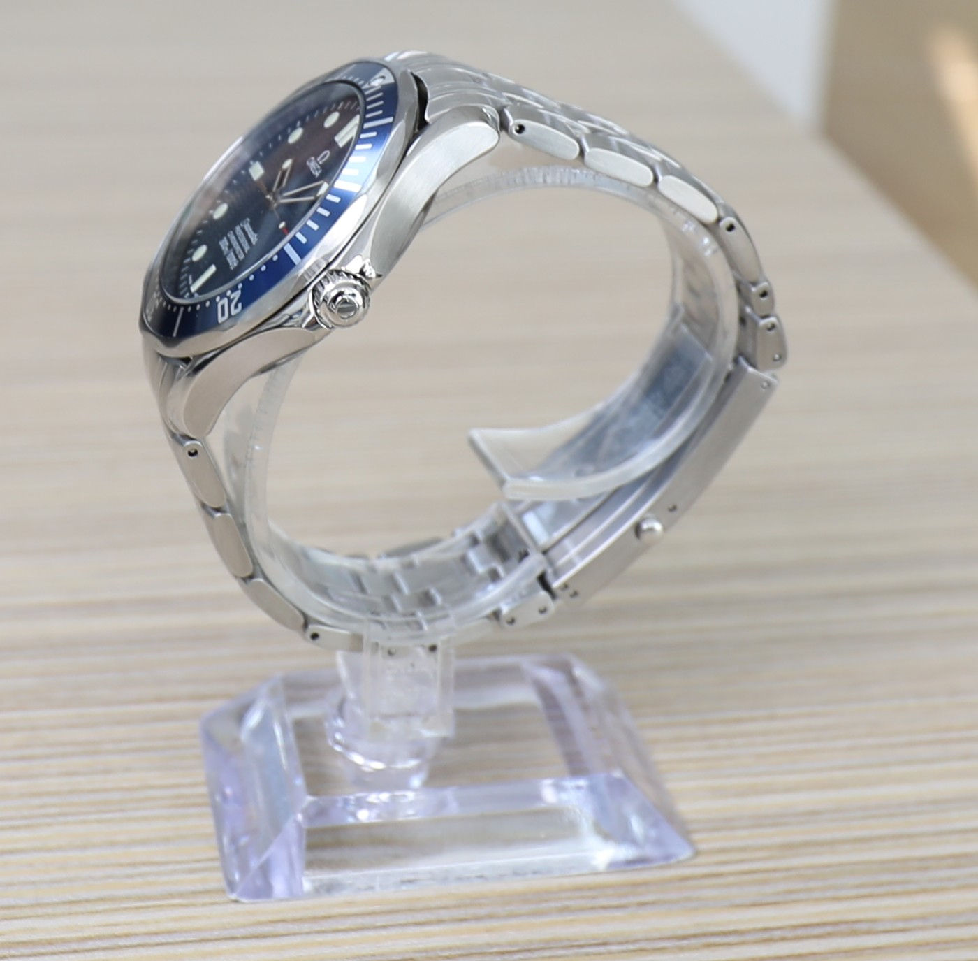 Omega Seamaster Diver 300 M - Automatic – 41mm - Blue – Bond Pierce Brosnan