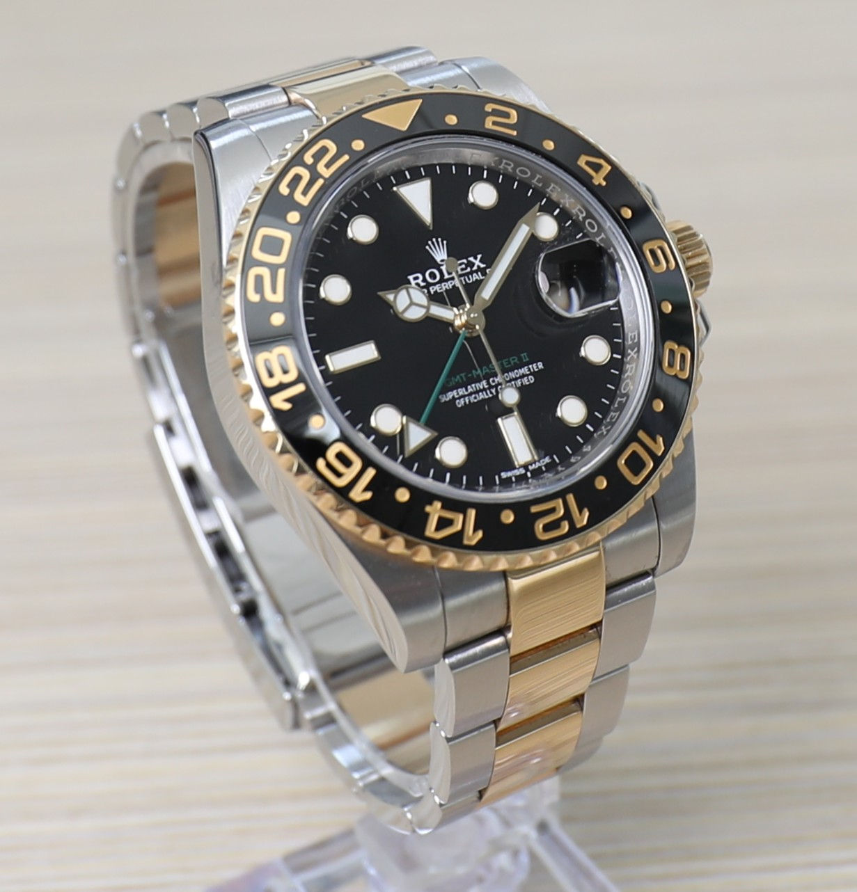 Rolex GMT-Master II - Steel and Gold - 40mm - Black dial - Black Bezel