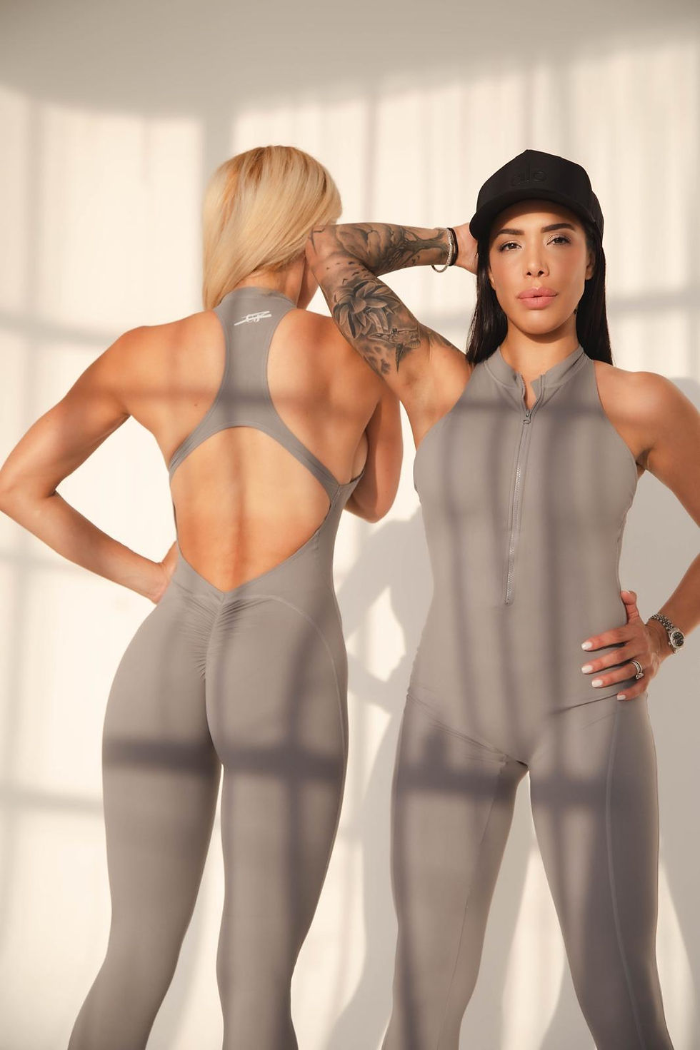 Miniatura: Halter Jumpsuit – Stone Grey