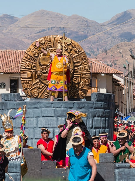 ÁNCASH MÁGICO Y TRADICIONAL: UN RECORRIDO POR LAS COSTUMBRES Y CELEBRACIONES DE SUS PUEBLOS