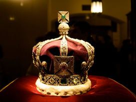 L’INCORONAZIONE DEL NULLA