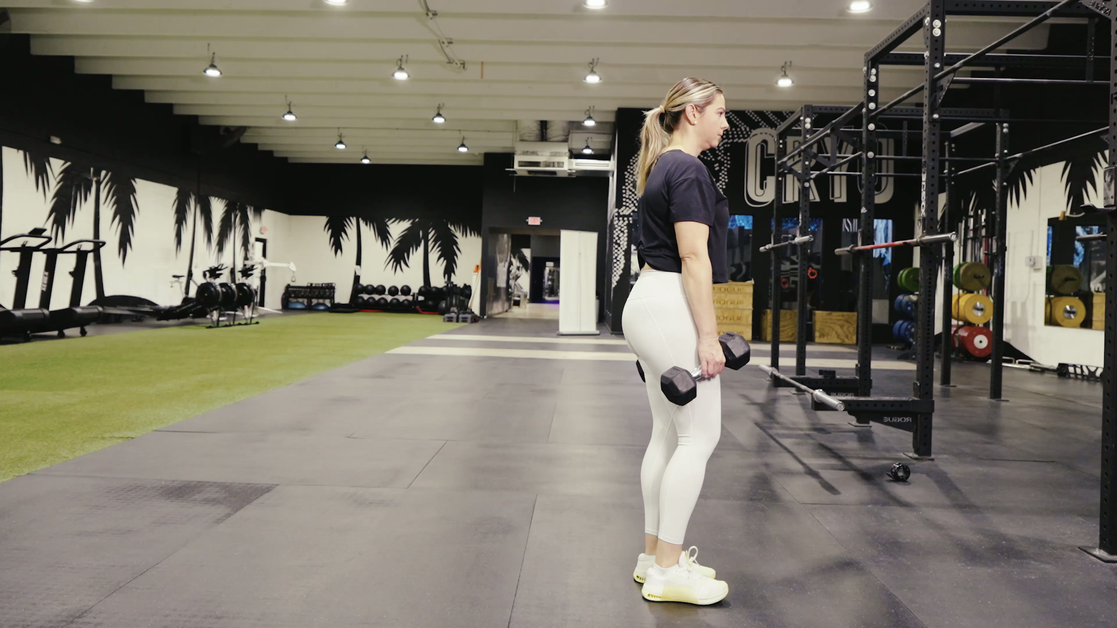 Dumbbell Narrow Stance Lunge