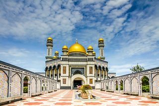Jame Asr Hassanil Bolkiah Mosque.jpeg