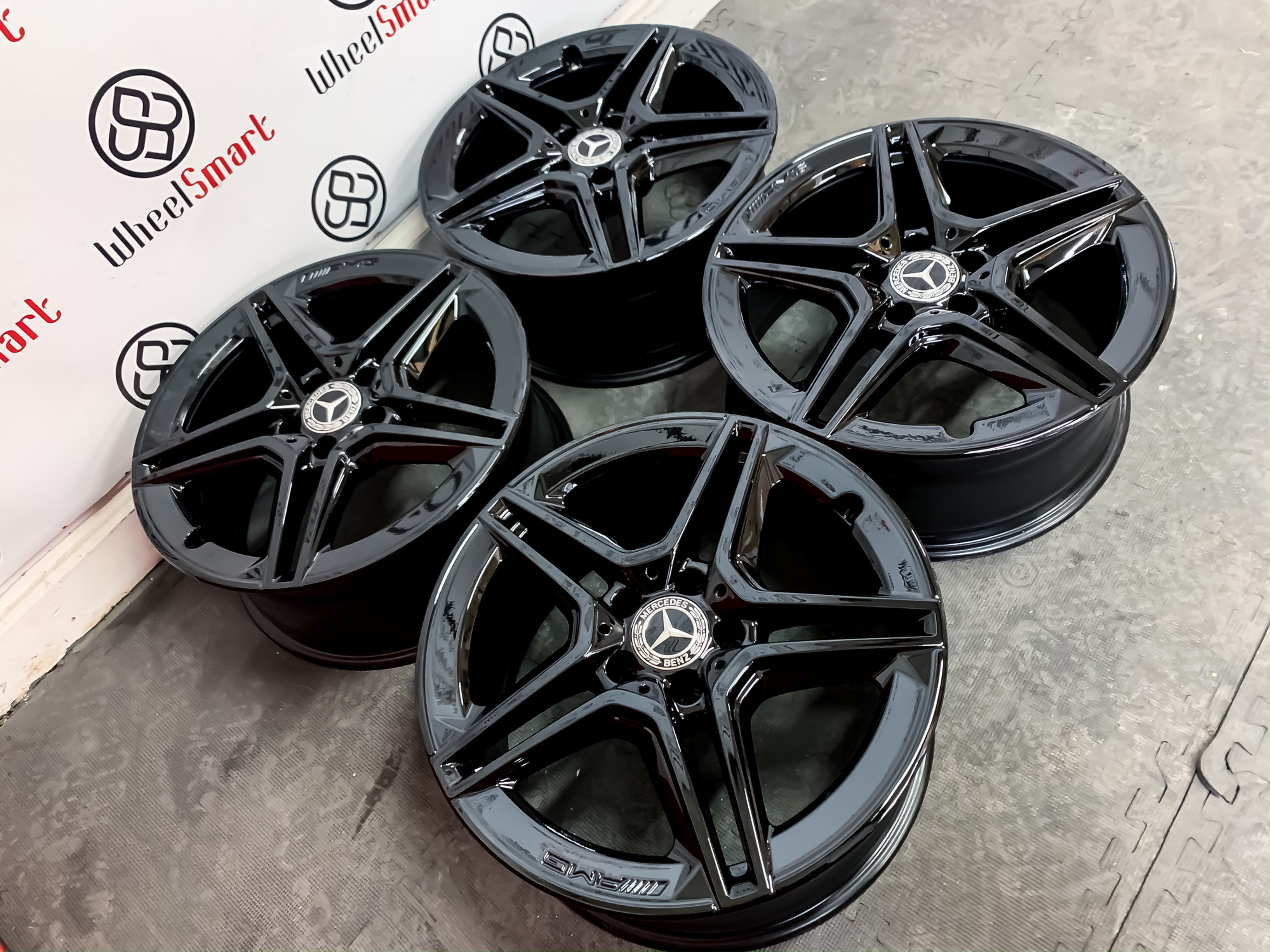 19” GENUINE MERCEDES AMG ALLOYS