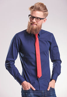 Homme tendance coiffure barbe
