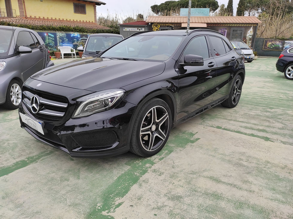Miniatura: Mercedes GLA 220d 4Matic S