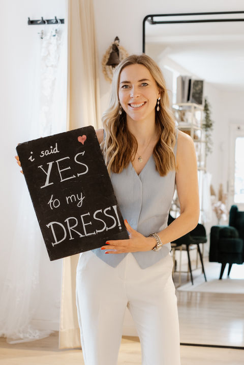 Christine findet dein Brautkleid gemeinsam mit dir und deinen liebsten.