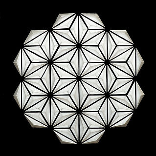 3D geometric paper art