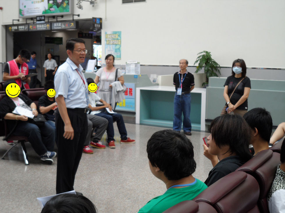 長官為大家講解