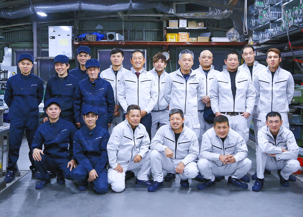 エーエムイズミの従業員集合写真